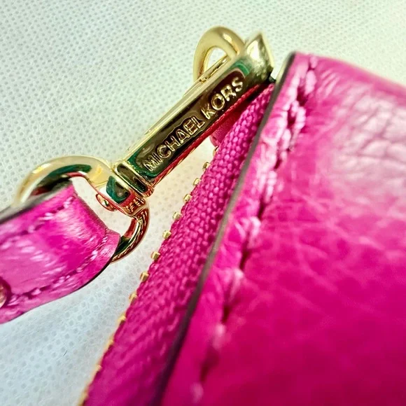 Michael Kors Jet Set Travel Wristlet Wallet Hot Pink Leather Phone Clutch - Picture 11 of 13